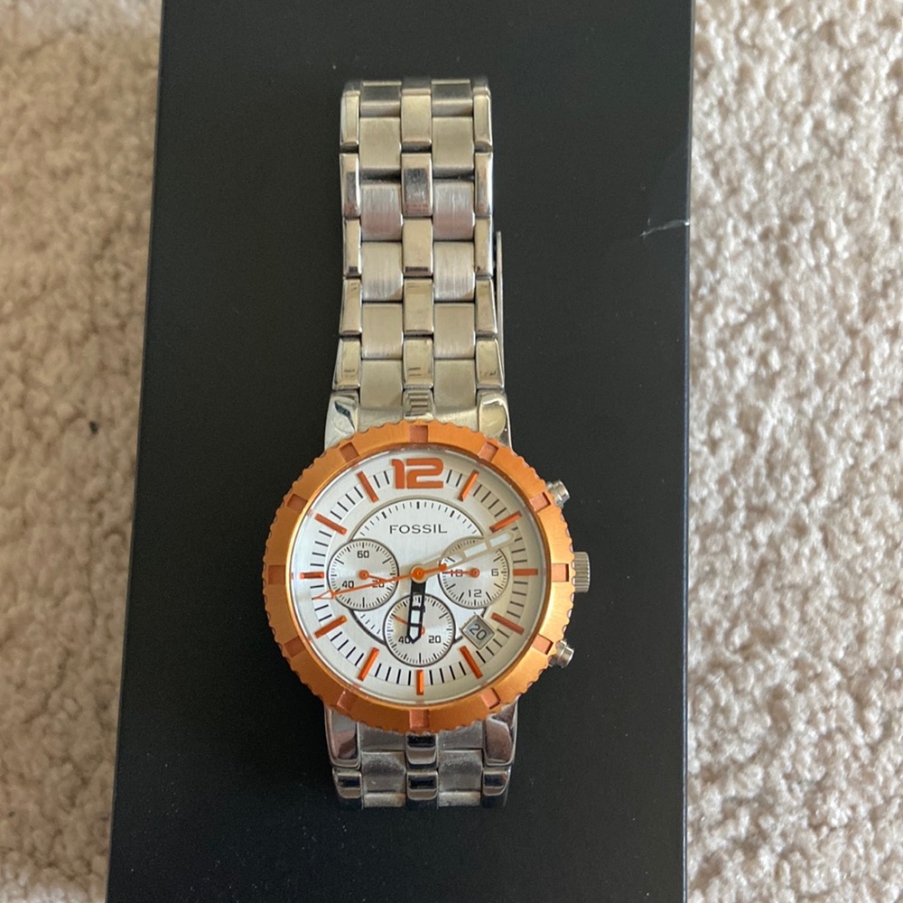 Men’s fossil watch in excellent condition
